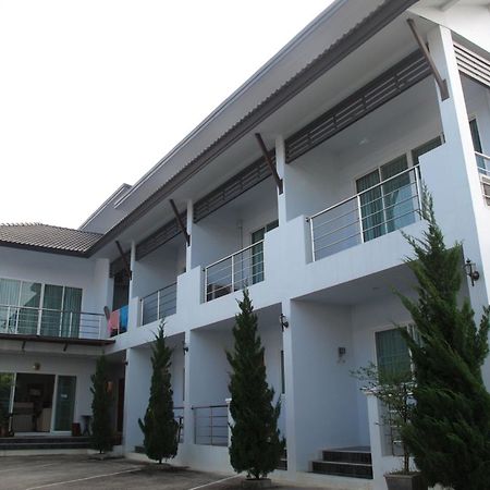 Nantathong Place Hotel Chiang Rai Buitenkant foto